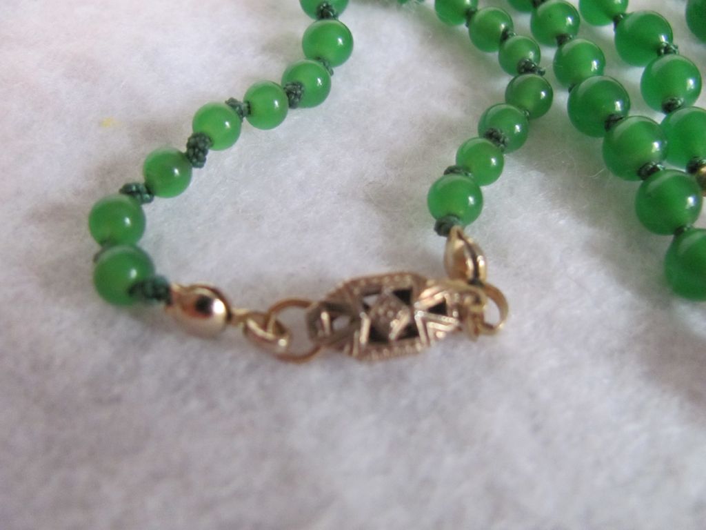 Vintage Vermeil Emerald Green Glass & Quartz Bead Flapper Graduated Necklace Vintage Vermeil Emerald Green Glass & Quartz Bead Flapper Graduated Necklace