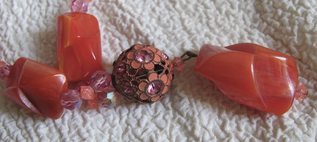 Art DEco CARVED BAKELITE Beads with Enamelled Joiner Bead Necklace Art DEco CARVED BAKELITE Beads with Enamelled Joiner Bead Necklace