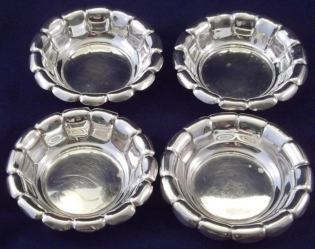 4 Webster Sterling Silver Nut Dishes 4 Webster Sterling Silver Nut Dishes
