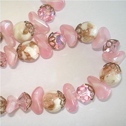 Laguna Pink Crystal and Faux Stone Necklace Earrings Set Laguna Pink Crystal and Faux Stone Necklace Earrings Set
