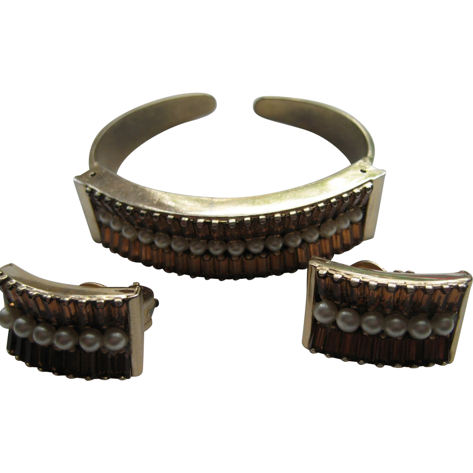 Vintage LERU Clamper Bracelet Bangle Earrings Rhinestone Faux Pearl Set Vintage LERU Clamper Bracelet Bangle Earrings Rhinestone Faux Pearl Set