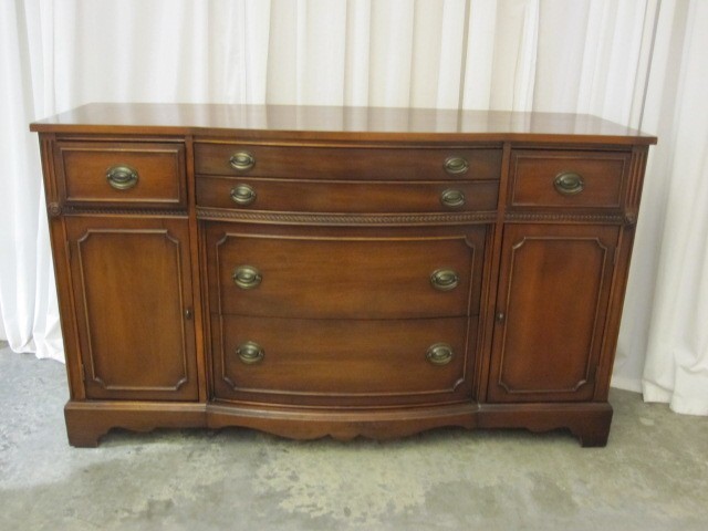 Antique Buffet Server by Bernhardt Furniture Federal Style Mahogany Antique Buffet Server by Bernhardt Furniture Federal Style Mahogany