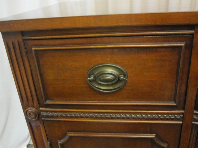 Antique Buffet Server by Bernhardt Furniture Federal Style Mahogany Antique Buffet Server by Bernhardt Furniture Federal Style Mahogany