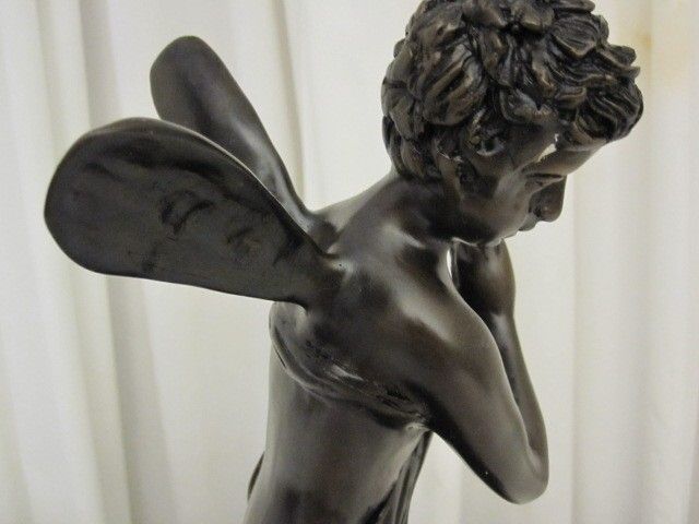 Antique Bronze 20th Century Fairy Sculpture Signed 22 Woody 15 ½" Tall Nice Con Antique Bronze 20th Century Fairy Sculpture Signed 22 Woody 15 ½" Tall Nice Con