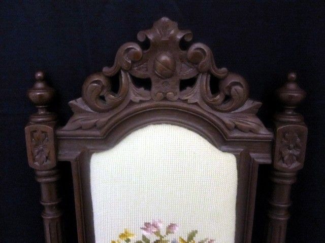 Antique Victorian Style Needlepoint Cushioned Side Chair Great Condition c1913 Antique Victorian Style Needlepoint Cushioned Side Chair Great Condition c1913