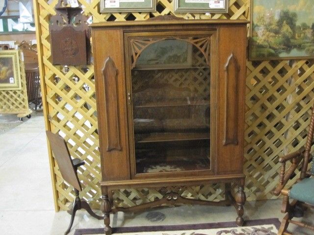 Antique China Hutch or Cabinet Walnut William and Mary Style XNice Antique China Hutch or Cabinet Walnut William and Mary Style XNice