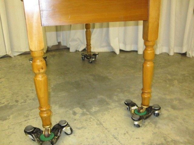 Antique Blond Maple Pennsylvania Dutch Style Vanity w Beveled Mirror Great Cond Antique Blond Maple Pennsylvania Dutch Style Vanity w Beveled Mirror Great Cond