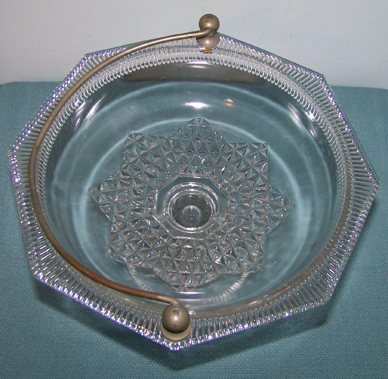 EAPG Ripley Handled Cake Basket EAPG Ripley Handled Cake Basket