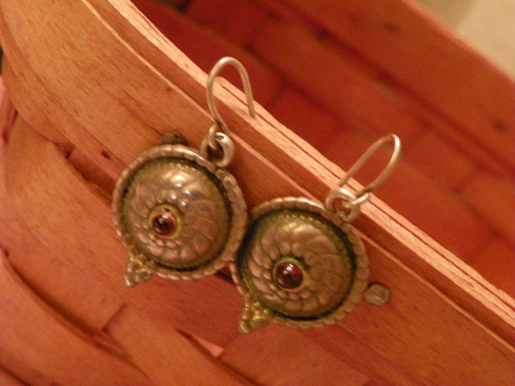 Sterling Silver Gothic Design Shield Earrings with Tiny Amethyst Stones Sterling Silver Gothic Design Shield Earrings with Tiny Amethyst Stones