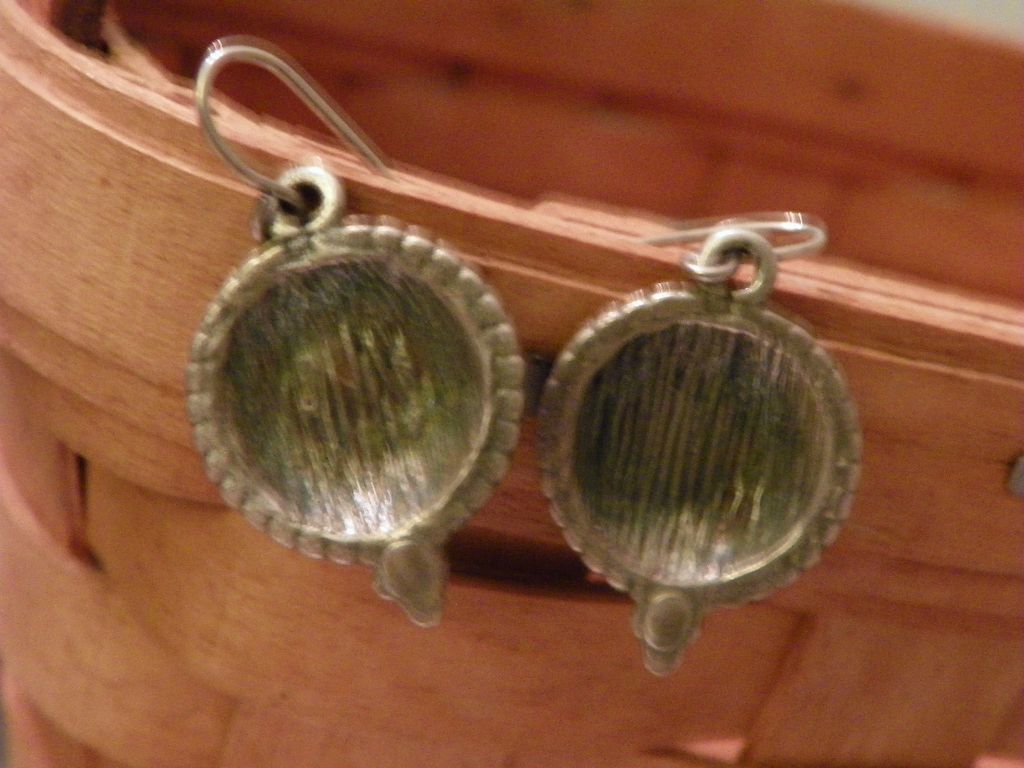 Sterling Silver Gothic Design Shield Earrings with Tiny Amethyst Stones Sterling Silver Gothic Design Shield Earrings with Tiny Amethyst Stones