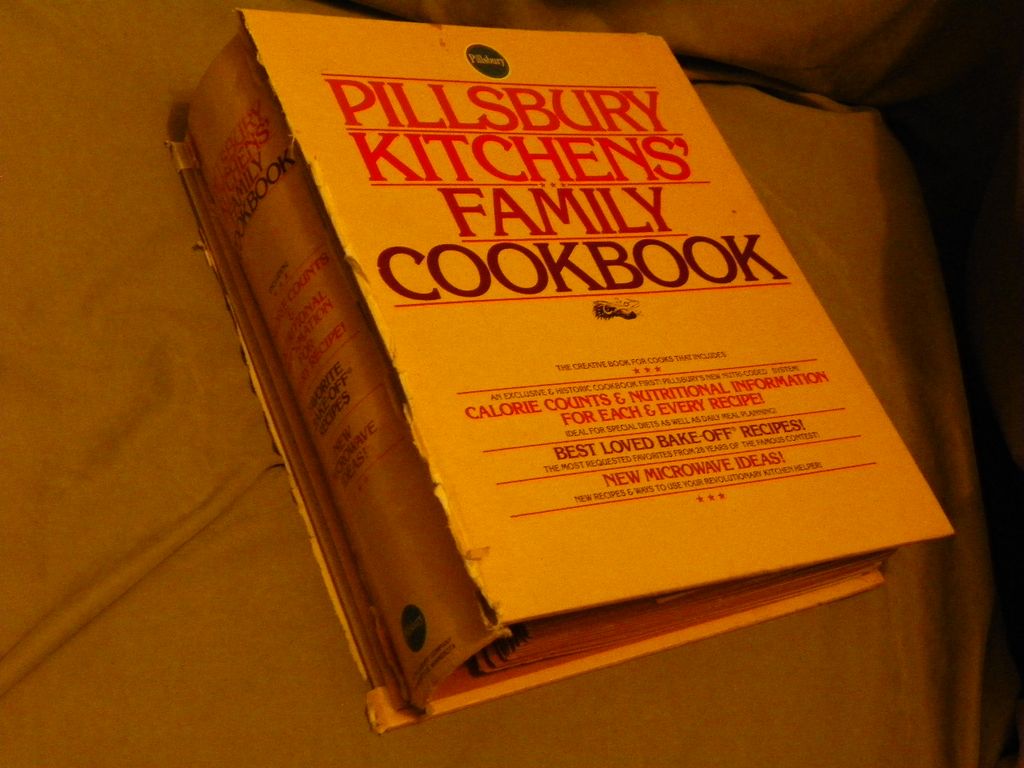 Pillsbury Kitchen's Family Cookbook 1979 with New McCalls 1973 Pillsbury Kitchen's Family Cookbook 1979 with New McCalls 1973