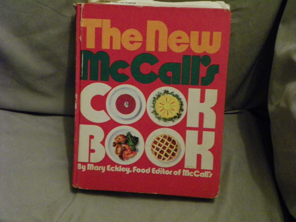 Pillsbury Kitchen's Family Cookbook 1979 with New McCalls 1973 Pillsbury Kitchen's Family Cookbook 1979 with New McCalls 1973