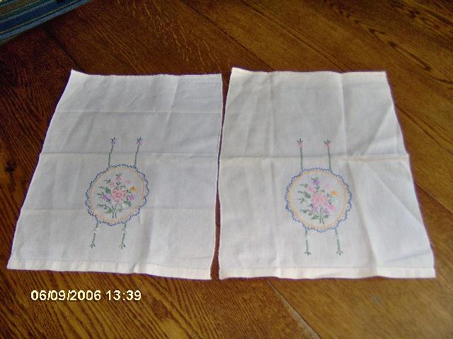 Embroidered Flowers on Pair of Linen Towels Embroidered Flowers on Pair of Linen Towels