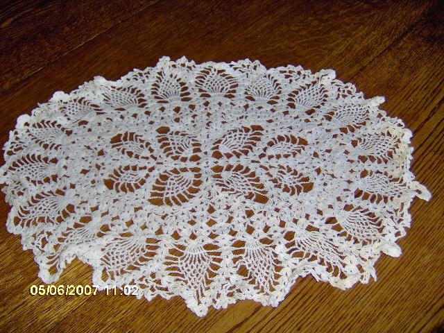 Oval Cream Crochet Doily with Pineapple Design Oval Cream Crochet Doily with Pineapple Design