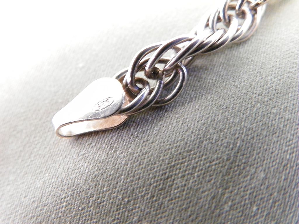 Bracelet Sterling Silver Italy Triple Link Winding Round Design Bracelet Sterling Silver Italy Triple Link Winding Round Design