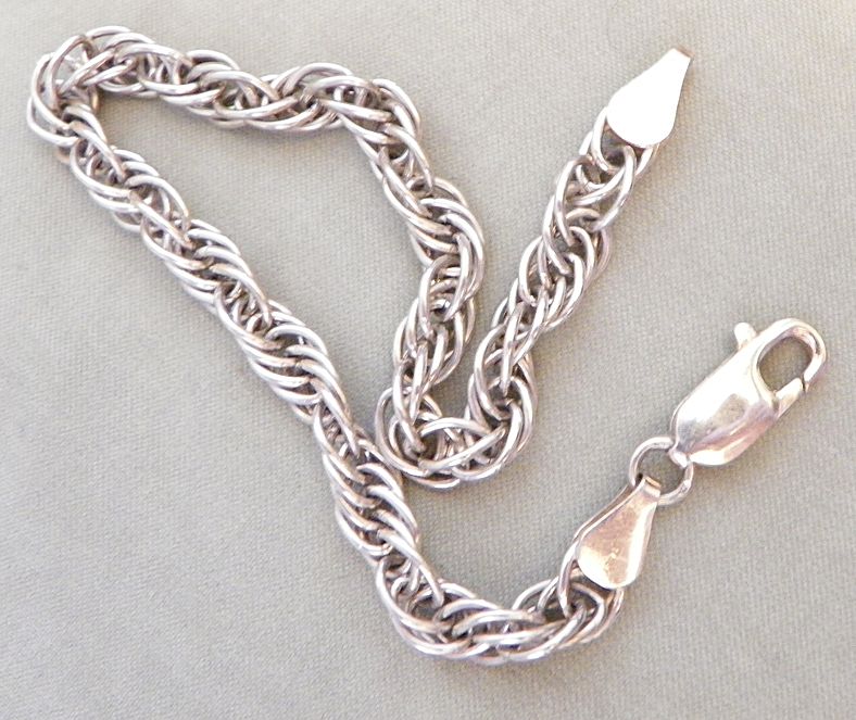 Bracelet Sterling Silver Italy Triple Link Winding Round Design Bracelet Sterling Silver Italy Triple Link Winding Round Design