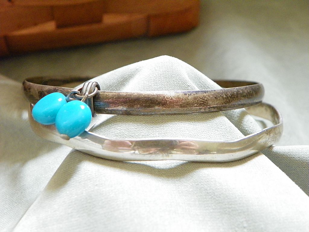 3 Sterling Silver Bangle Bracelets with Jingle and Blue Glass Beads 3 Sterling Silver Bangle Bracelets with Jingle and Blue Glass Beads