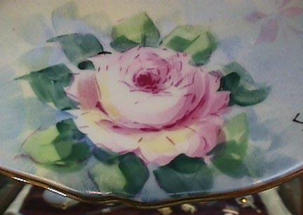 Hand Painted Limoges Plate - Lovely Roses & Gold #1 Hand Painted Limoges Plate - Lovely Roses & Gold #1
