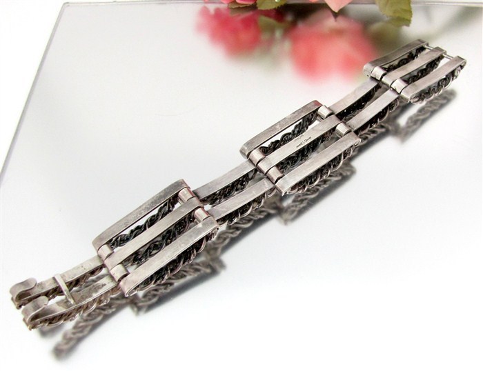 Vintage ARTS & CRAFTS Sterling Bracelet Hand Made Silver Braided Twist Link Marked HandELCMade Vintage ARTS & CRAFTS Sterling Bracelet Hand Made Silver Braided Twist Link Marked HandELCMade