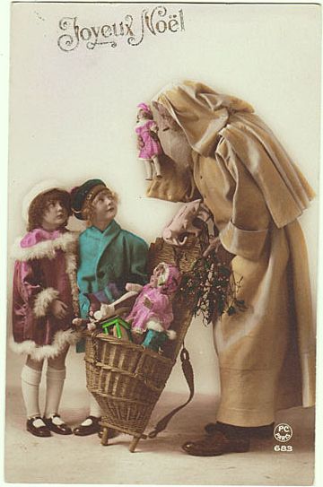 Santa brings Dolls. Very attractive Postcard from app. 1910 Santa brings Dolls. Very attractive Postcard from app. 1910