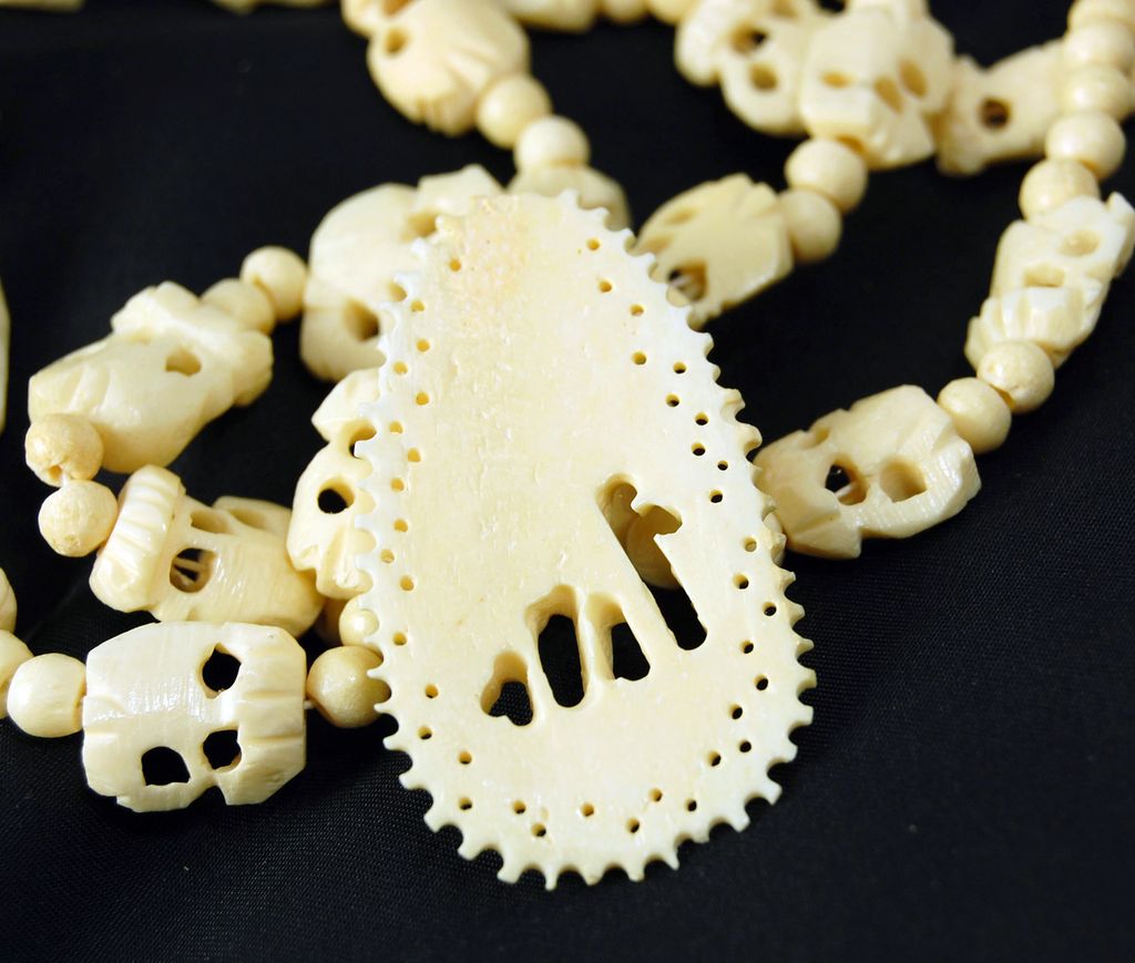 Vintage faux ivory plastic long pendant necklace elephant 32" Vintage faux ivory plastic long pendant necklace elephant 32"
