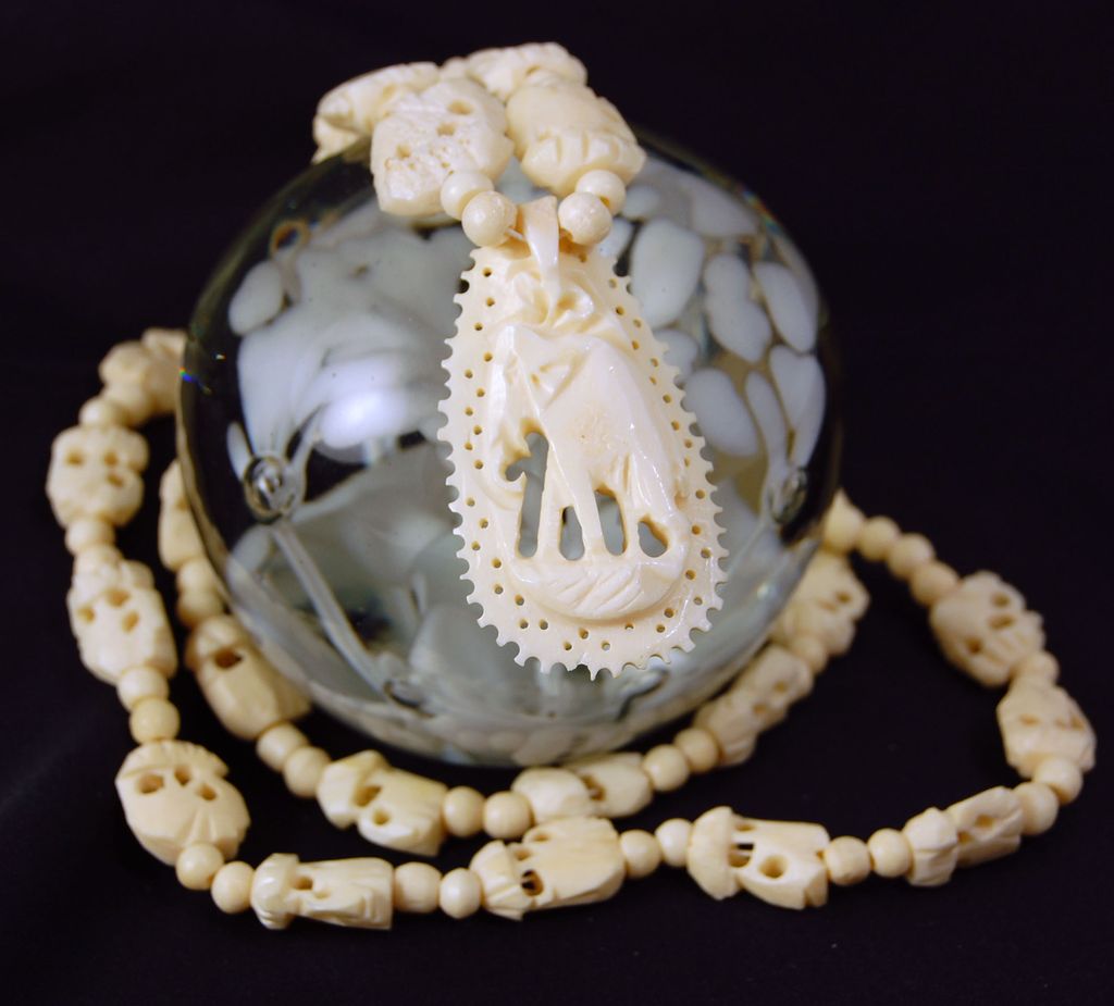 Vintage faux ivory plastic long pendant necklace elephant 32" Vintage faux ivory plastic long pendant necklace elephant 32"