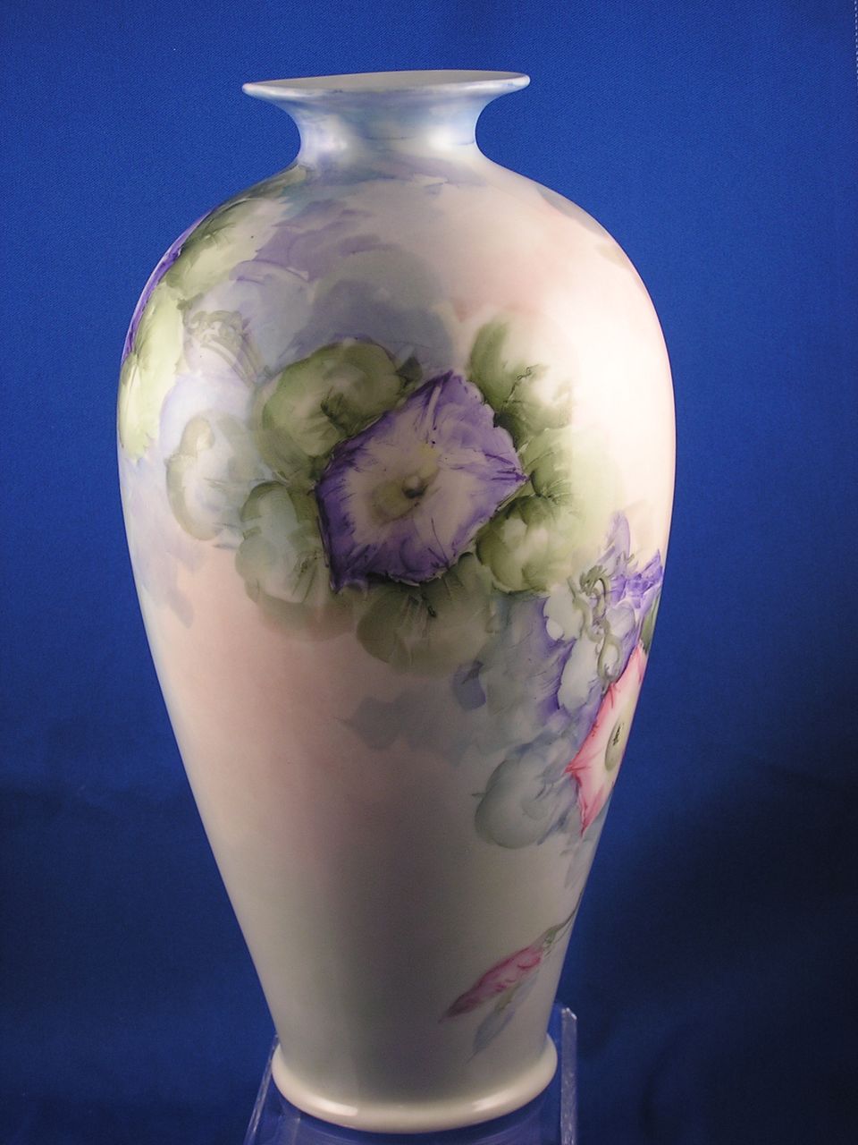 Lenox Belleek Morning Glory Motif Vase (c.1906-1924) Lenox Belleek Morning Glory Motif Vase (c.1906-1924)