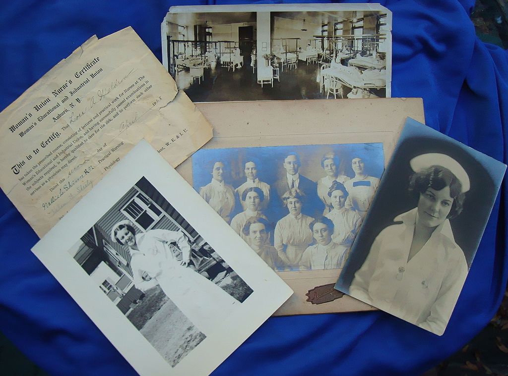 Early 1901 Women's Nursing Collection Cap,Photos,Diploma Early 1901 Women's Nursing Collection Cap,Photos,Diploma