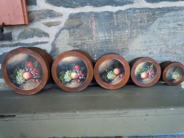 Vintage Hand Painted Tin Canister Set of (5) Fruits, Grapes, Peaches, Apples Vintage Hand Painted Tin Canister Set of (5) Fruits, Grapes, Peaches, Apples