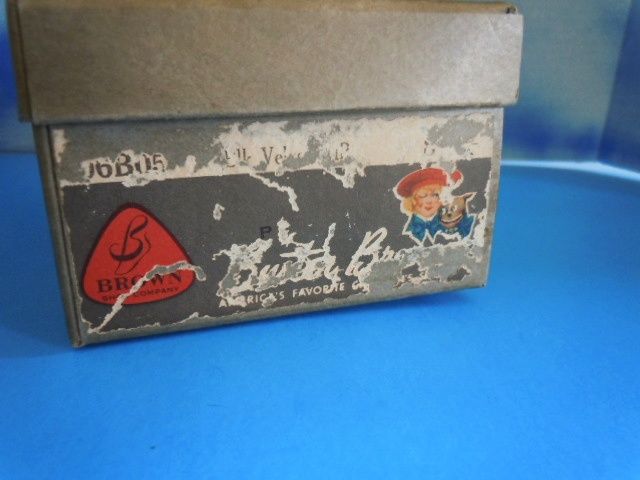 Vintage 5.5" Children's Shoes Buster Brown w/Box Vintage 5.5" Children's Shoes Buster Brown w/Box