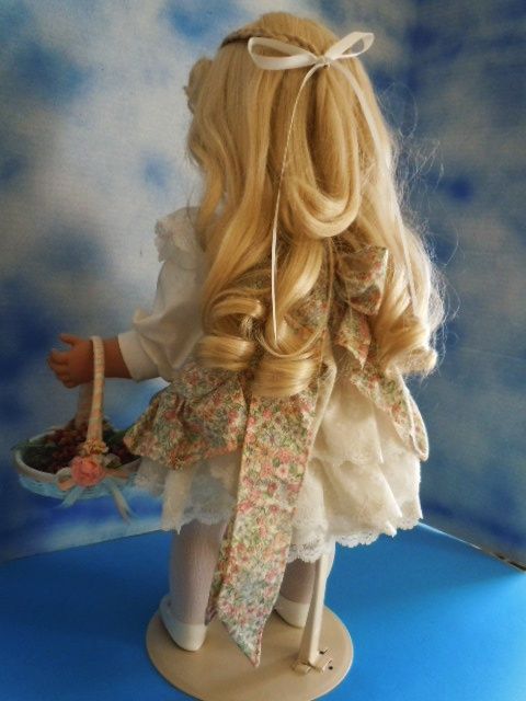 Zook 22" Vinyl "April" Blonde Girl w/Basket Zook 22" Vinyl "April" Blonde Girl w/Basket