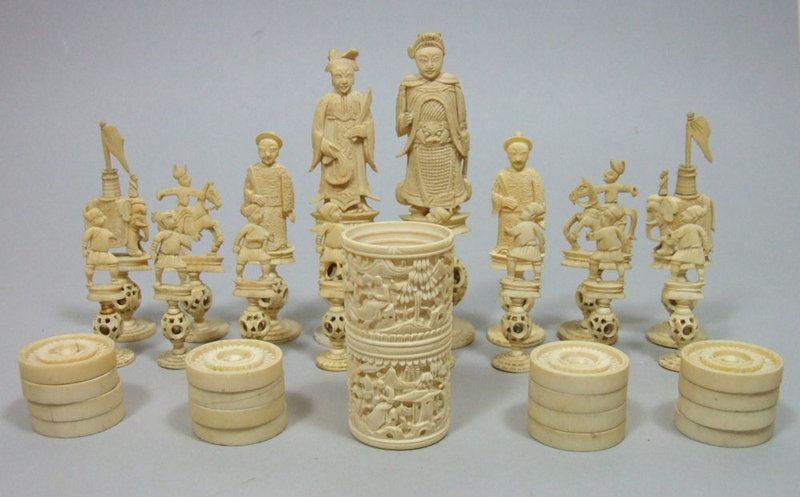 Fine Antique Chinese Canton Carved Ivory Chess Set Gaming Counters Fine Antique Chinese Canton Carved Ivory Chess Set Gaming Counters