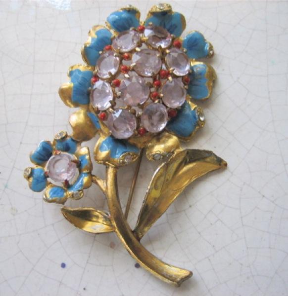 Extraordinary Large Flower Brooch/Pin with Art Glass, Gold Leaf Extraordinary Large Flower Brooch/Pin with Art Glass, Gold Leaf