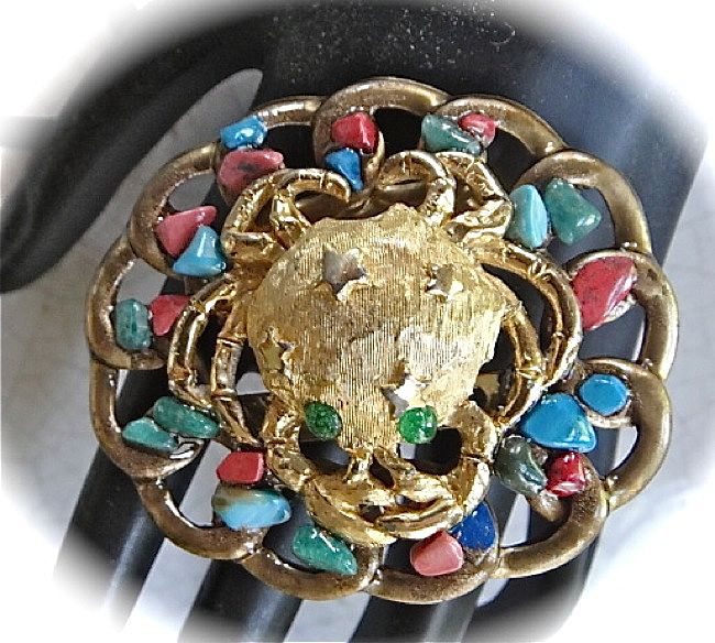 Gold Plated and Gold Toned Figural Crab Genuine Coral and Turquoise Brooch/Pin Gold Plated and Gold Toned Figural Crab Genuine Coral and Turquoise Brooch/Pin