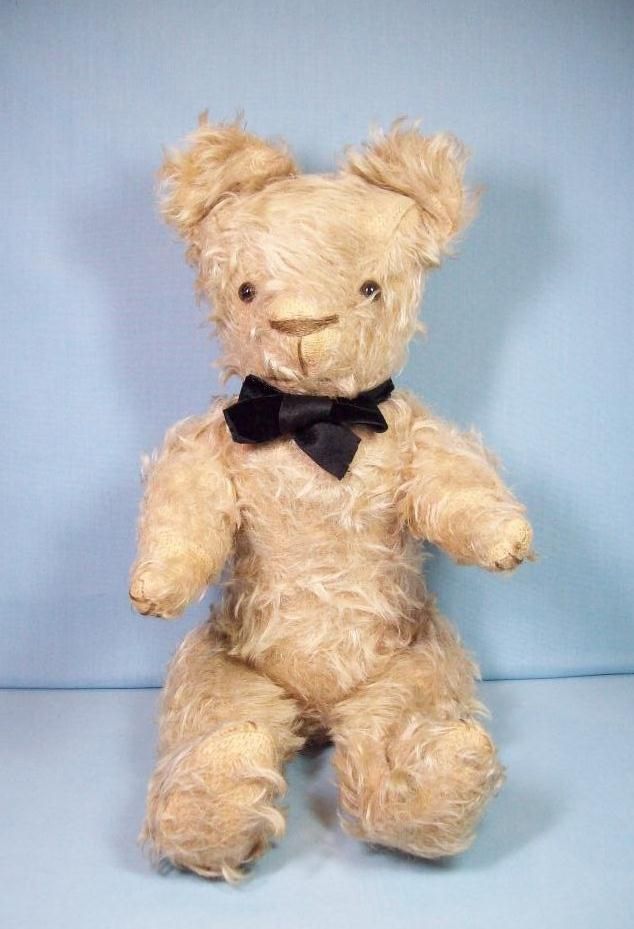 Sweet Vintage Mohair Teddy Bear With Glass Eyes Sweet Vintage Mohair Teddy Bear With Glass Eyes