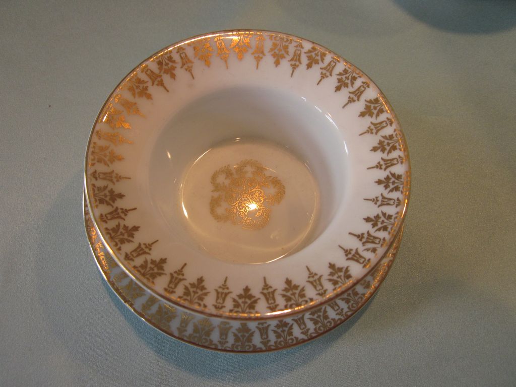 14 Spode Provence Plates, 7 - 6-1/4" and 7 - 8" Plates 14 Spode Provence Plates, 7 - 6-1/4" and 7 - 8" Plates