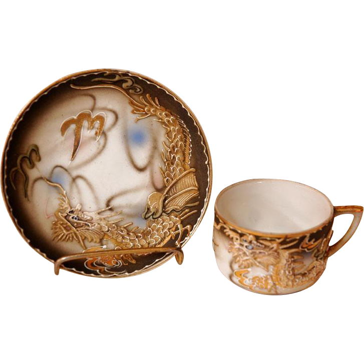 Set of 5 Moriage Demitasse Cups & Saucers Set of 5 Moriage Demitasse Cups & Saucers