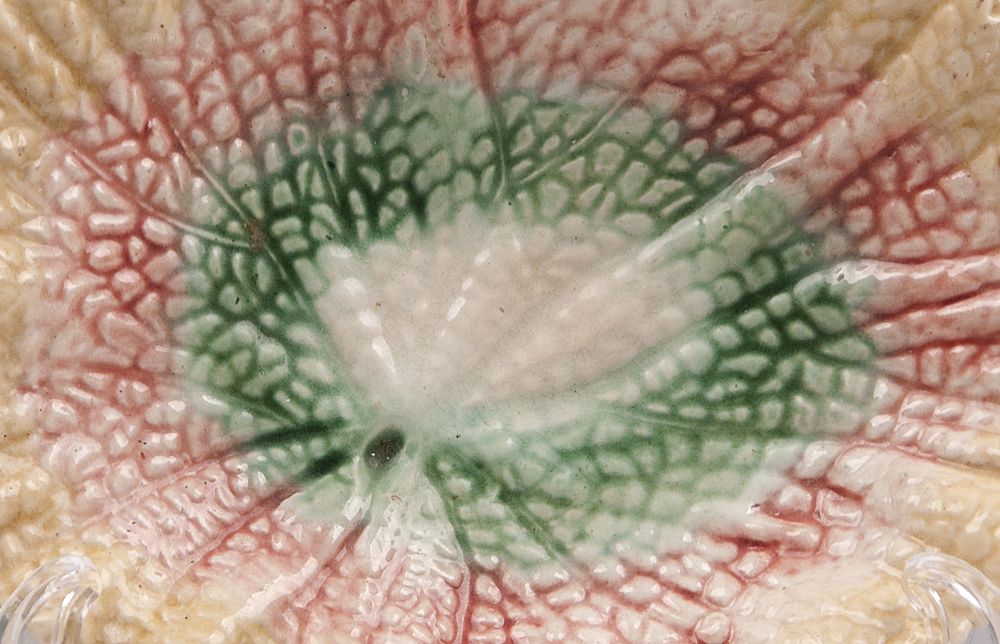 Victorian Majolica Begonia Leaf Calling Card Dish Victorian Majolica Begonia Leaf Calling Card Dish