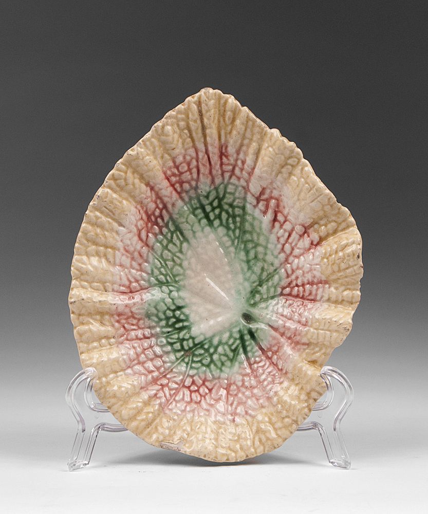 Victorian Majolica Begonia Leaf Calling Card Dish Victorian Majolica Begonia Leaf Calling Card Dish