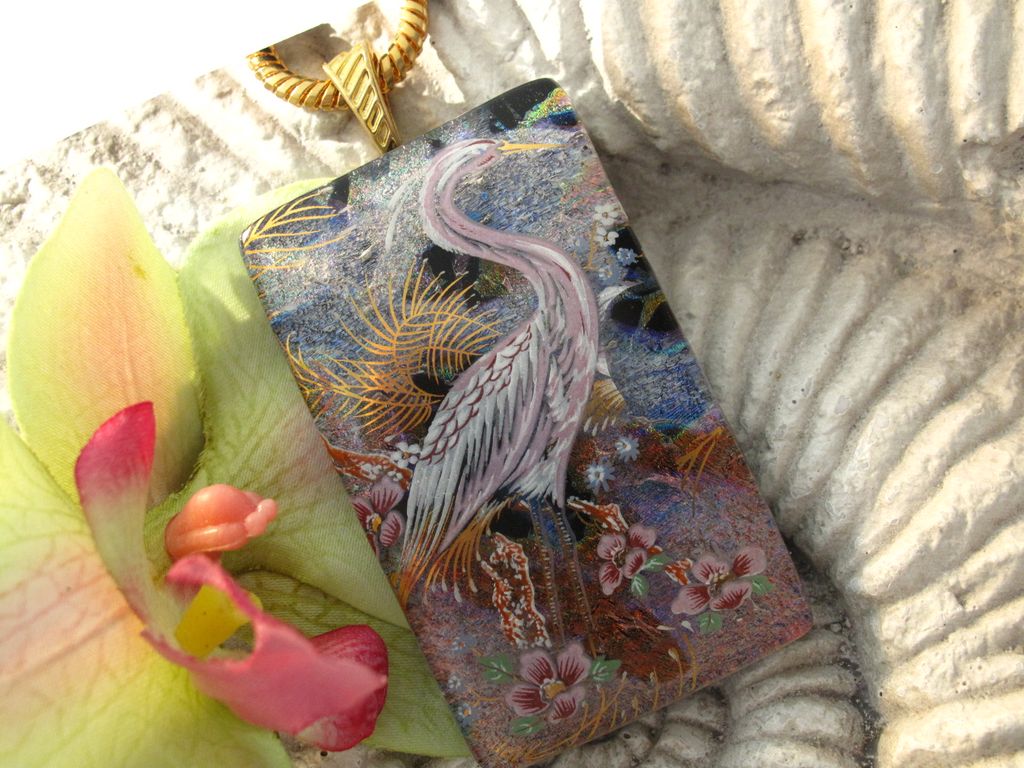 Exotic Egret Bird Fused Dichroic Glass Pendant Necklace Exotic Egret Bird Fused Dichroic Glass Pendant Necklace