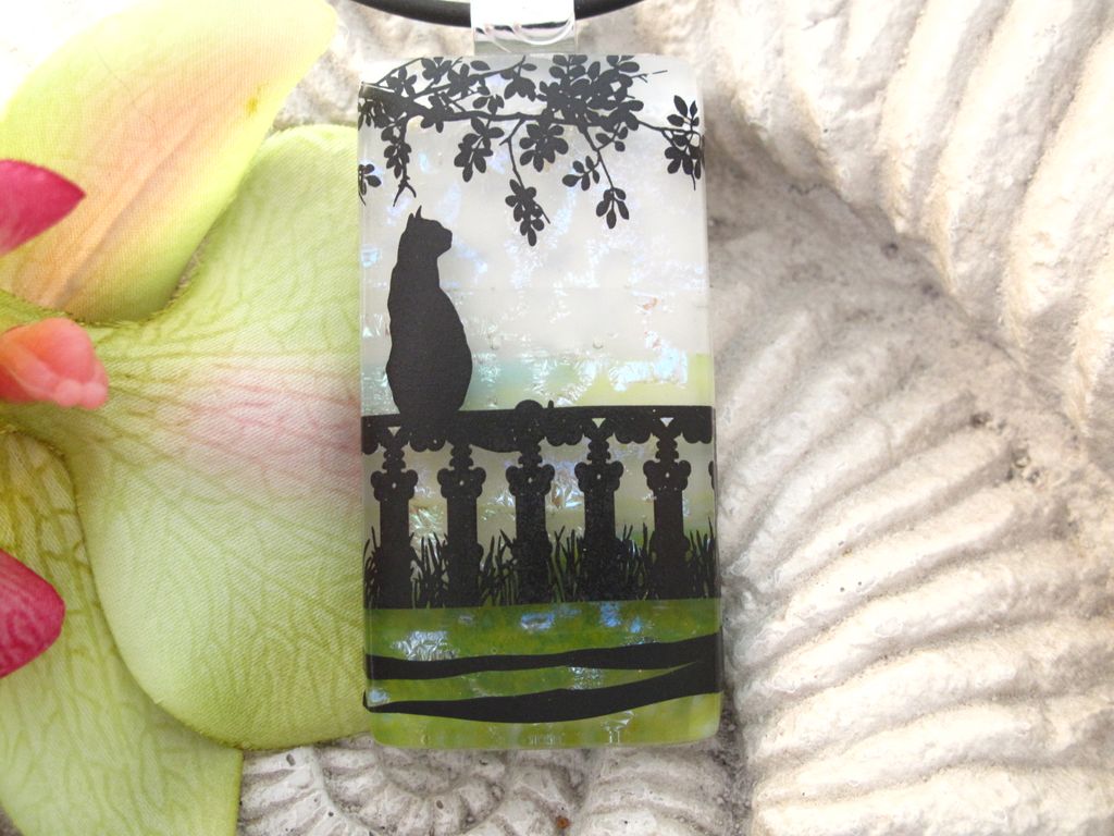 Cat Birdwatching Fused Dichroic Glass Pendant Necklace Jewelry Cat Birdwatching Fused Dichroic Glass Pendant Necklace Jewelry