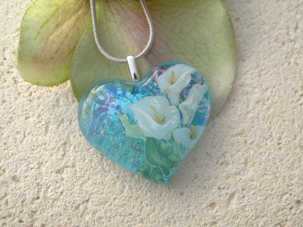 Calla Lily Heart Necklace, Fused Glass Jewelry, Dichroic Glass Necklace Calla Lily Heart Necklace, Fused Glass Jewelry, Dichroic Glass Necklace