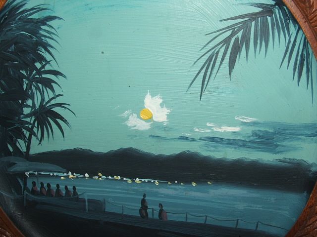 Hawaiian Hand Painted Wooden Plate / Moonlight Over Waikiki / Hawaii Hawaiian Hand Painted Wooden Plate / Moonlight Over Waikiki / Hawaii