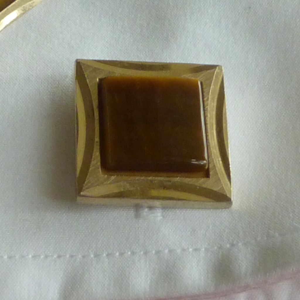 Swank Gold Tone Square Tiger Eye Brown Cufflinks Cuff Links Swank Gold Tone Square Tiger Eye Brown Cufflinks Cuff Links