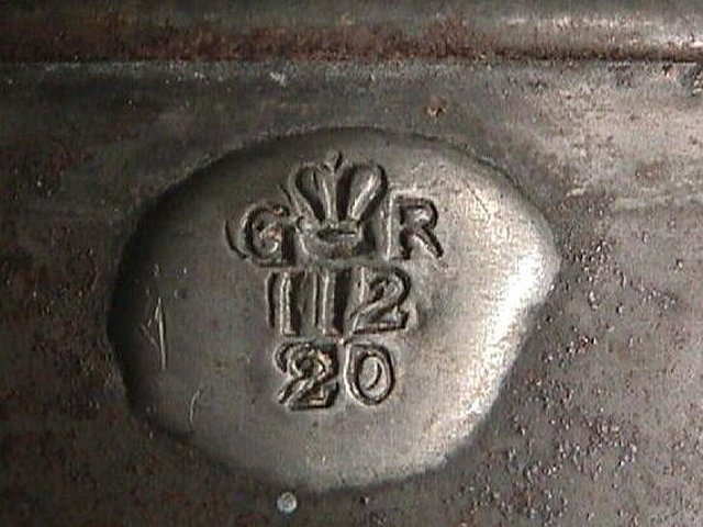 Tinned iron quart Tankard with King George V Seal (dated 1920) Tinned iron quart Tankard with King George V Seal (dated 1920)