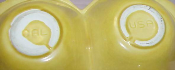 Vintage USA California Pottery Condiment Server/Tidbit Tray Vintage USA California Pottery Condiment Server/Tidbit Tray