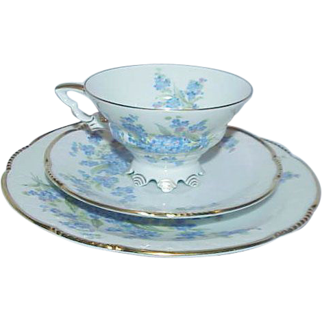 Mitterteich Bone China Luncheon Set 3-Pieces Mitterteich Bone China Luncheon Set 3-Pieces