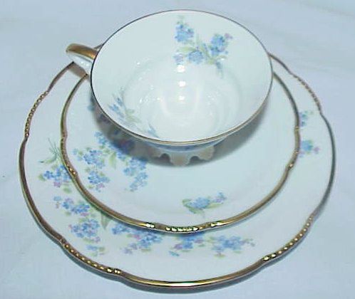 Mitterteich Bone China Luncheon Set 3-Pieces Mitterteich Bone China Luncheon Set 3-Pieces
