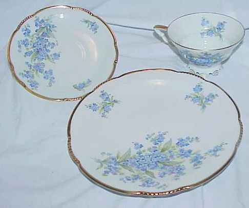 Mitterteich Bone China Luncheon Set 3-Pieces Mitterteich Bone China Luncheon Set 3-Pieces