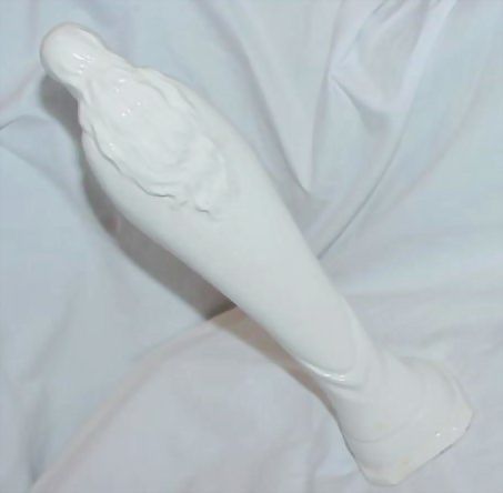 NORCREST Japan Praying Madonna Figurine NORCREST Japan Praying Madonna Figurine